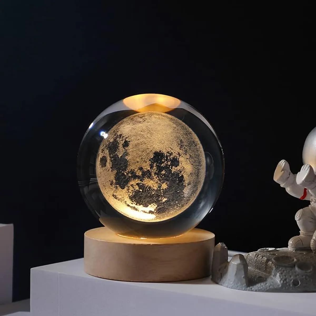 3D Crystal Ball Night Lamp